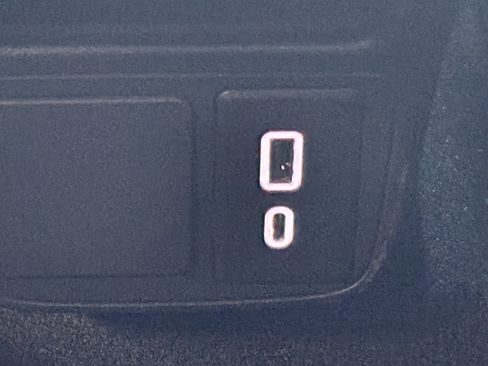 Used 2021 Buick Encore GX Preferred image 6