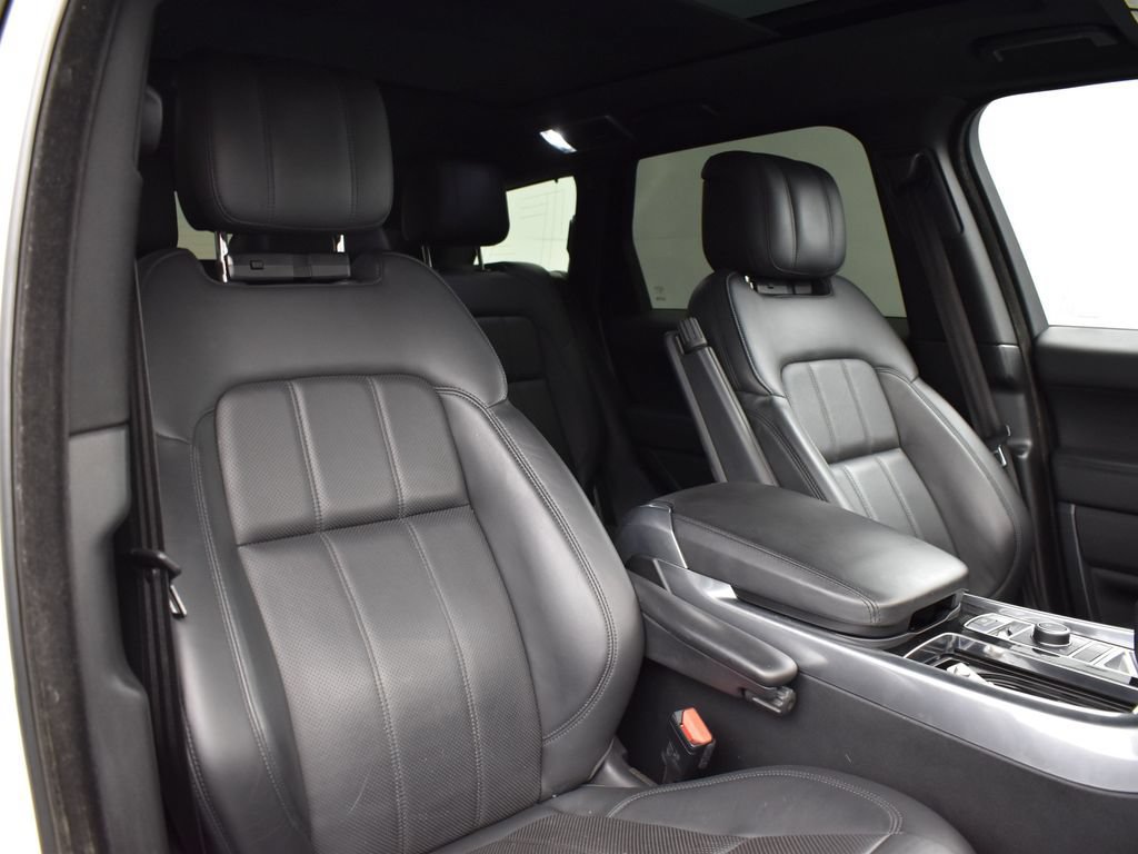 Used 2019 Land Rover Range Rover Sport HSE AWD/4WD image 18