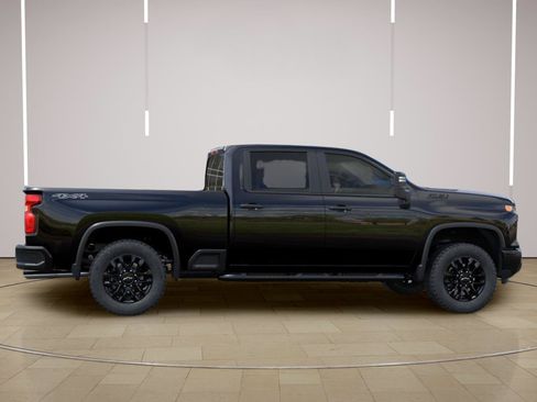 New 2026 Chevrolet Silverado 2500 Custom w/ Custom Value Package AWD/4WD image 6