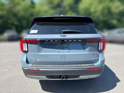 New 2026 Ford Explorer Active w/ Active Comfort Package AWD/4WD image 7