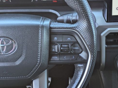 Used 2024 Toyota Tacoma TRD Sport AWD/4WD image 22