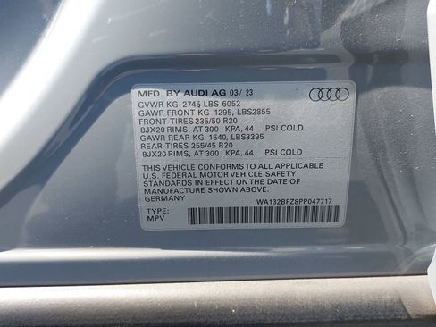 Used 2023 Audi Q4 e-tron Premium Plus w/ Premium Plus AWD/4WD image 11
