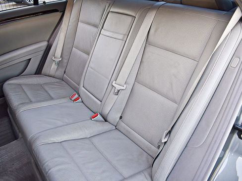 Used 2013 Mercedes-Benz S 550 image 20