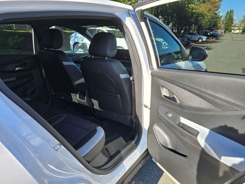 Used 2026 Buick Envista Preferred w/ Convenience I Package image 12