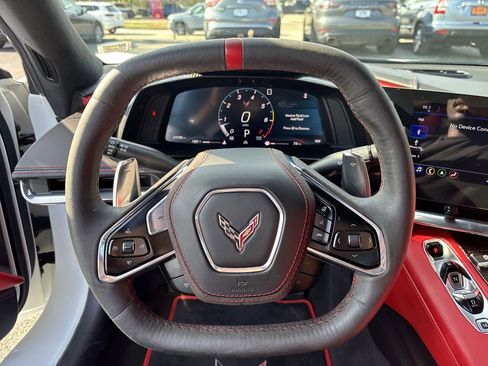 Used 2020 Chevrolet Corvette Stingray Premium Cpe w/ 3LT Preferred Equipment Group image 11