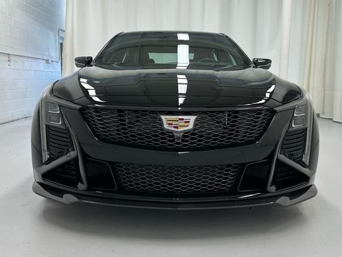 Used 2026 Cadillac CT5 V Blackwing w/ Carbon Fiber 2 Package RWD image 5