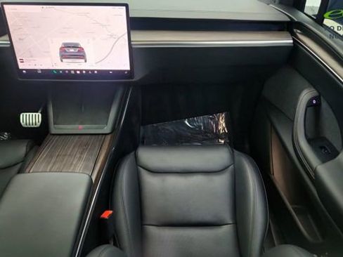 Used 2022 Tesla Model X AWD/4WD image 41