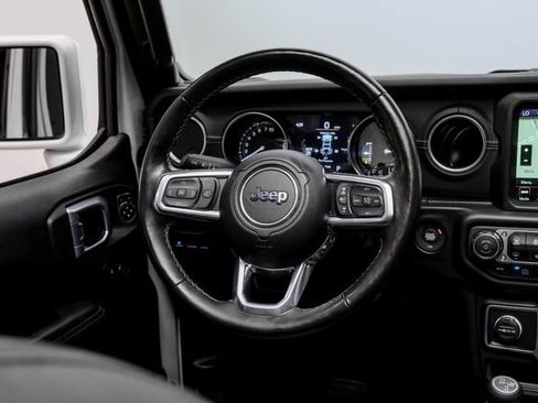 Used 2021 Jeep Wrangler Unlimited Sahara w/ Cold Weather Group AWD/4WD image 46