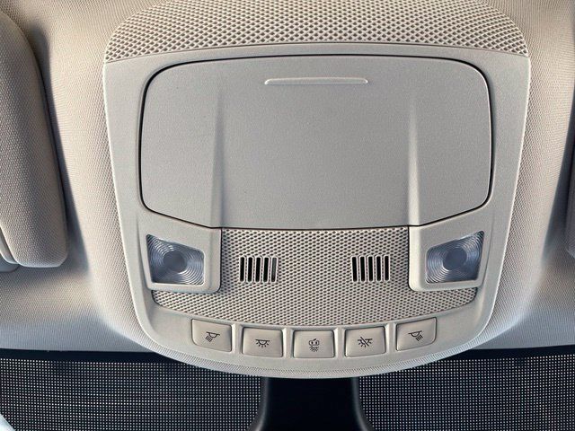 Used 2024 Ford Edge SEL AWD/4WD image 17