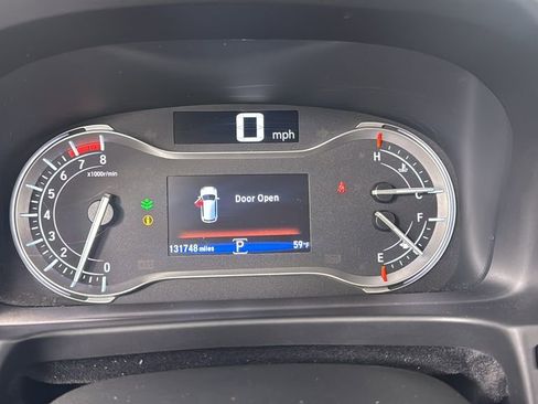 Used 2016 Honda Pilot Touring image 23