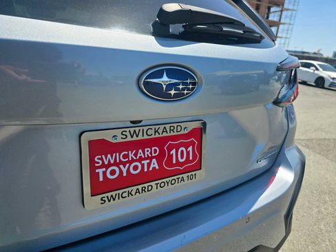 Used 2024 Subaru Crosstrek 2.5i Limited w/ Crosstrek Mirror Package AWD/4WD image 13