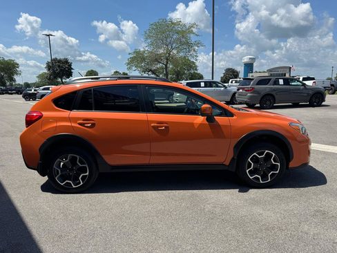 Used 2014 Subaru Crosstrek 2.0i Limited AWD/4WD image 7