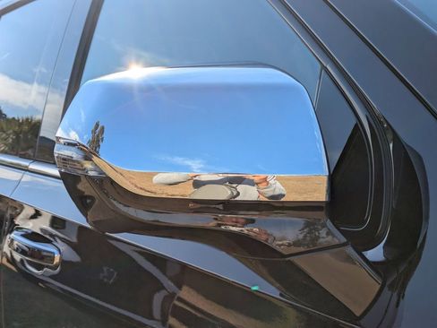 New 2026 Chevrolet Suburban Premier w/ Sun And Tow Package image 11