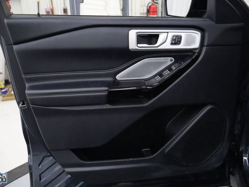 Used 2022 Ford Explorer ST w/ Equipment Group 401A image 13