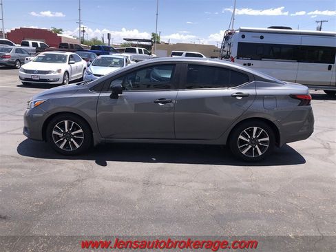 Used 2024 Nissan Versa S w/ S Plus Package FWD image 5