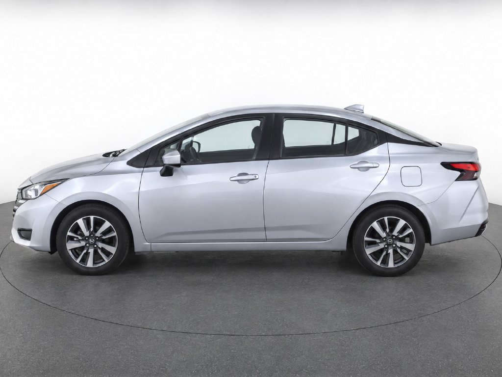 Used 2023 Nissan Versa SV FWD image 6