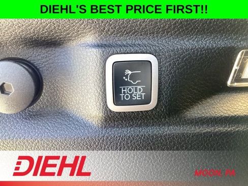 New 2026 Jeep Grand Cherokee L Limited w/ Limited Altitude Package AWD/4WD image 17