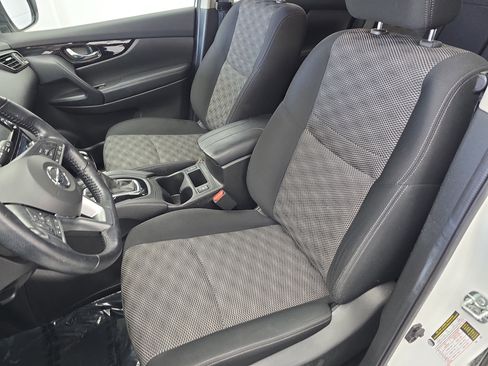 Certified 2020 Nissan Rogue Sport SV w/ All-Weather Package image 14