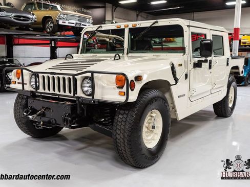 Used 1995 HUMMER H1 4-Door Hard Top image 11