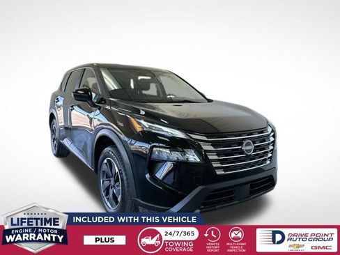 Used 2024 Nissan Rogue SV image 1