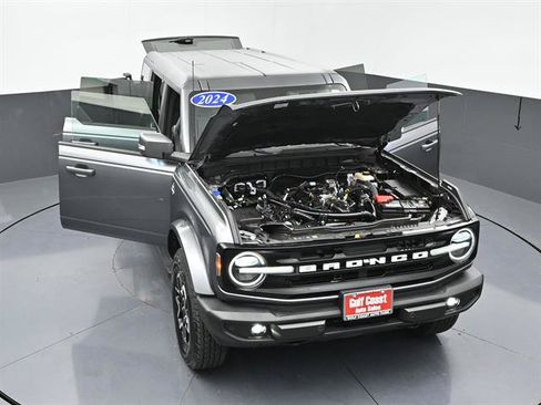 Certified 2024 Ford Bronco Outer Banks AWD/4WD image 48