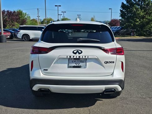 Used 2023 INFINITI QX50 Sport AWD/4WD image 6
