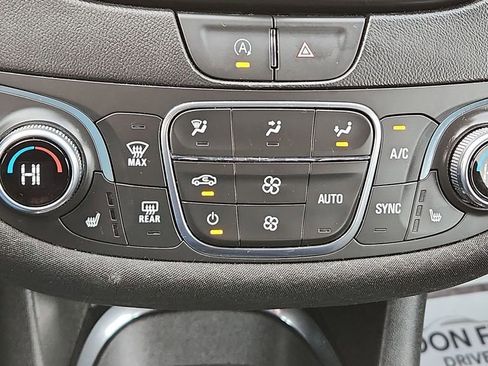 Used 2023 Chevrolet Malibu LT image 23