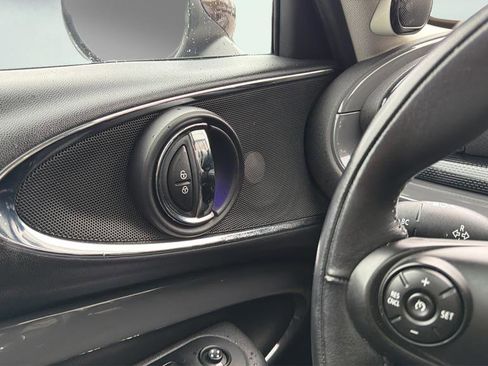Used 2018 MINI Cooper Clubman S image 30