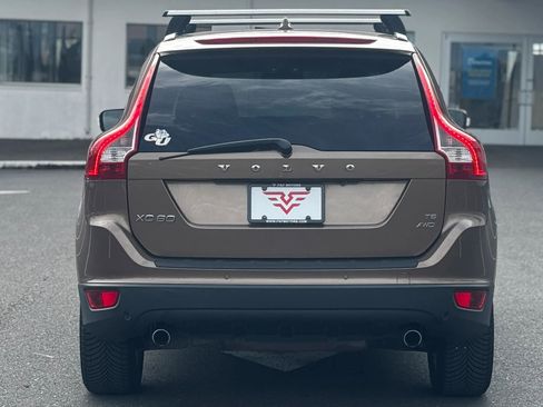 Used 2010 Volvo XC60 T6 AWD/4WD image 8