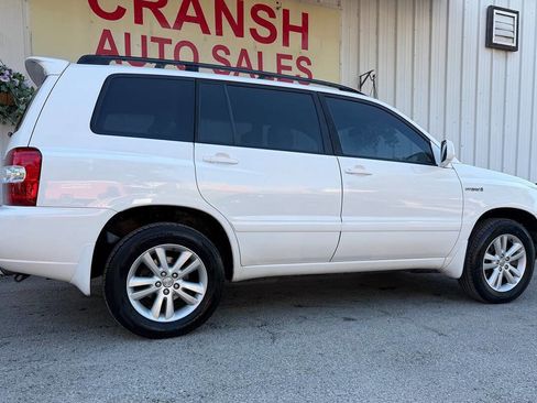 Used 2006 Toyota Highlander 4WD Hybrid image 2