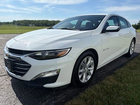 Used 2022 Chevrolet Malibu LT FWD image 9
