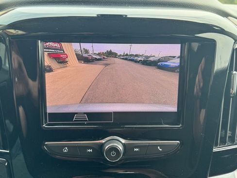 Used 2020 Chevrolet Traverse LS image 18