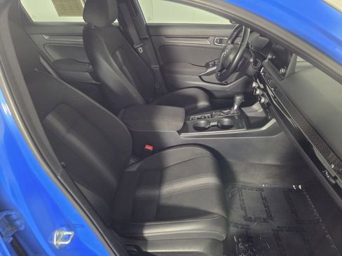 Used 2025 Honda Civic Sport image 32
