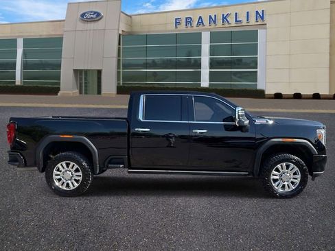 Used 2023 GMC Sierra 3500 Denali w/ Denali Ultimate Package image 8