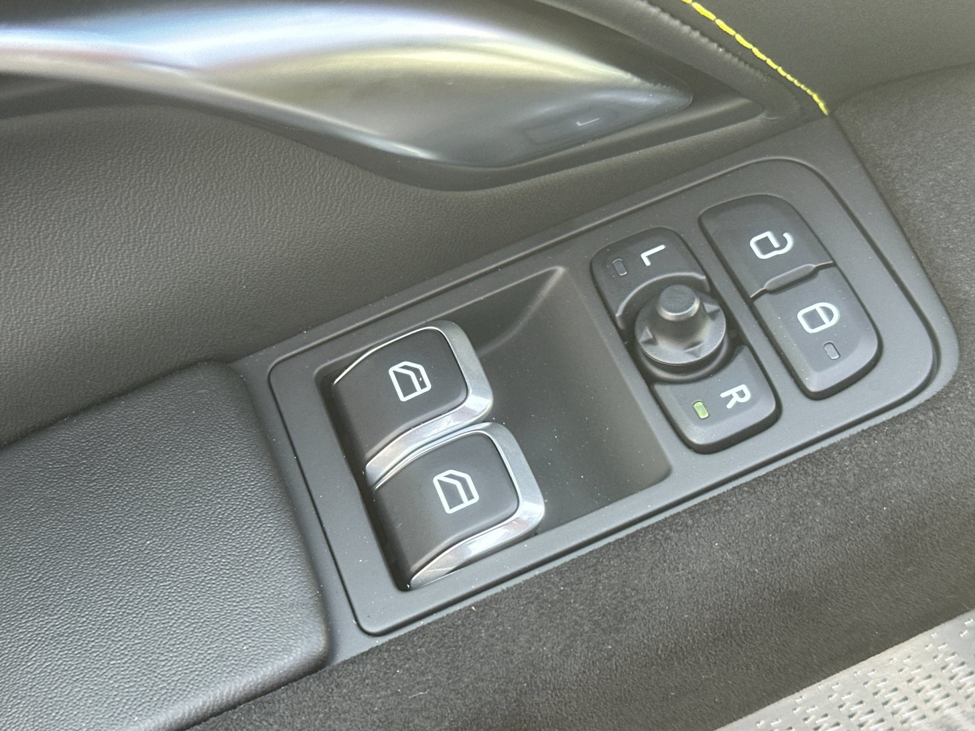 Used 2026 Lotus Emira RWD image 12