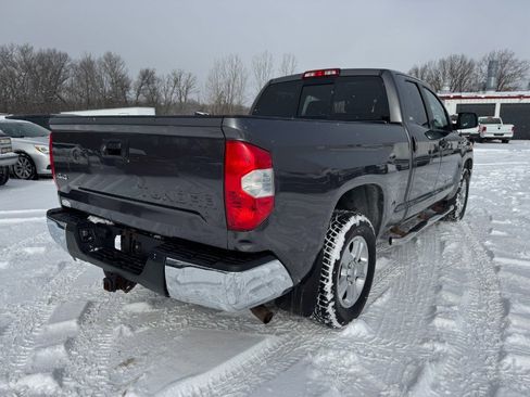Used 2016 Toyota Tundra SR5 image 5