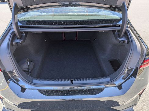 Certified 2026 BMW 530i w/ M Sport Package image 33