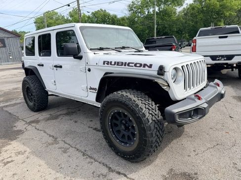 Used 2018 Jeep Wrangler Unlimited Rubicon AWD/4WD image 3