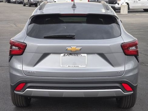 New 2026 Chevrolet Trax LT image 19