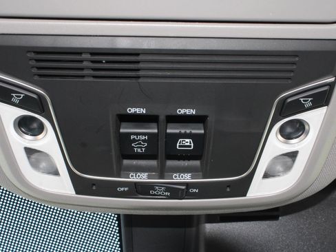 Certified 2025 Honda Ridgeline RTL image 10