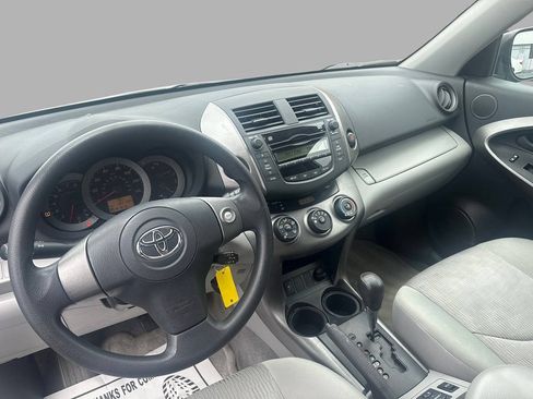 Used 2010 Toyota RAV4 2WD image 11