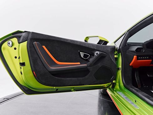 Used 2023 Lamborghini Huracan Tecnica RWD image 42