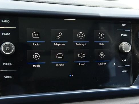 Certified 2023 Volkswagen Taos SE w/ Panoramic Sunroof Package AWD/4WD image 14