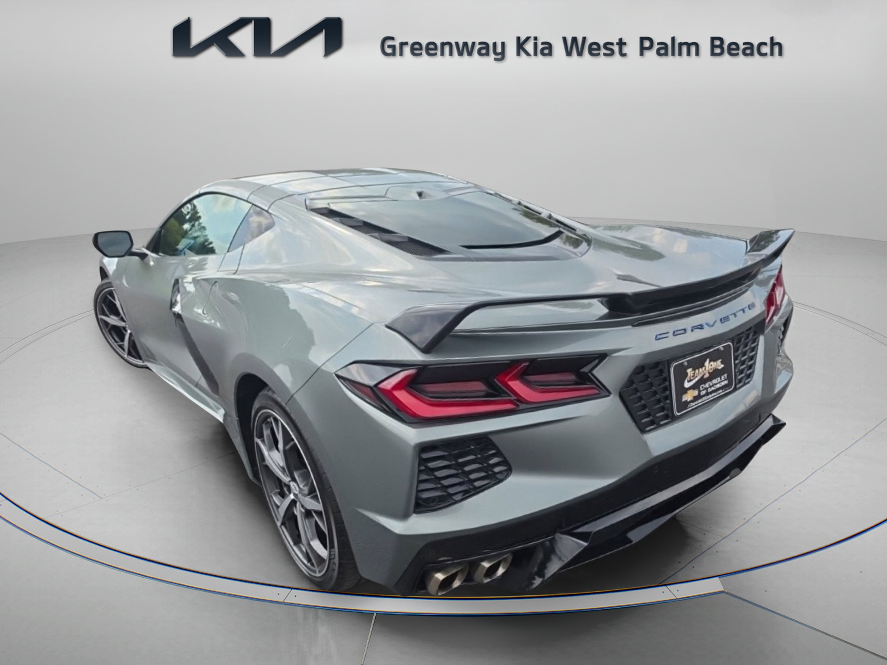 Used 2023 Chevrolet Corvette Stingray Premium Cpe w/ Z51 Performance Package RWD image 6