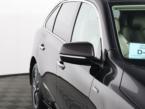 Used 2017 Acura MDX Sport Hybrid w/ Advance Pkg image 14