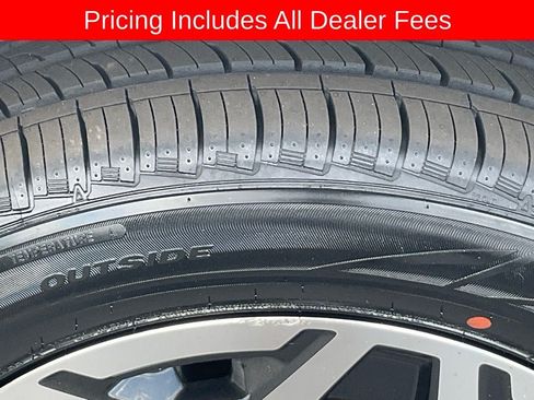 Used 2019 Subaru Forester Premium AWD/4WD image 23