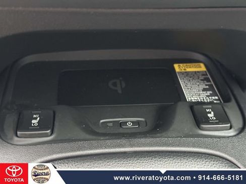 Used 2026 Toyota Corolla XSE FWD image 26