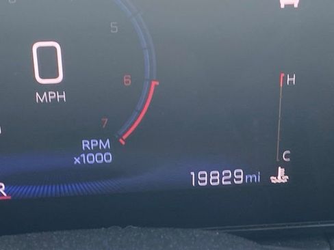 Used 2024 Chevrolet TrailBlazer LT w/ Driver Confidence Package image 6