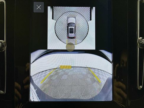 New 2026 Volvo XC40 B5 Ultra w/ Climate Package image 15