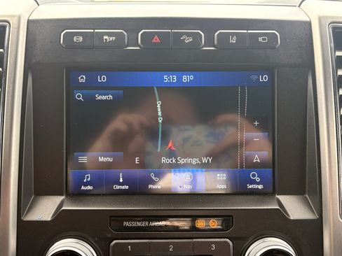 Used 2018 Ford F250 Platinum w/ Platinum Ultimate Package AWD/4WD image 25